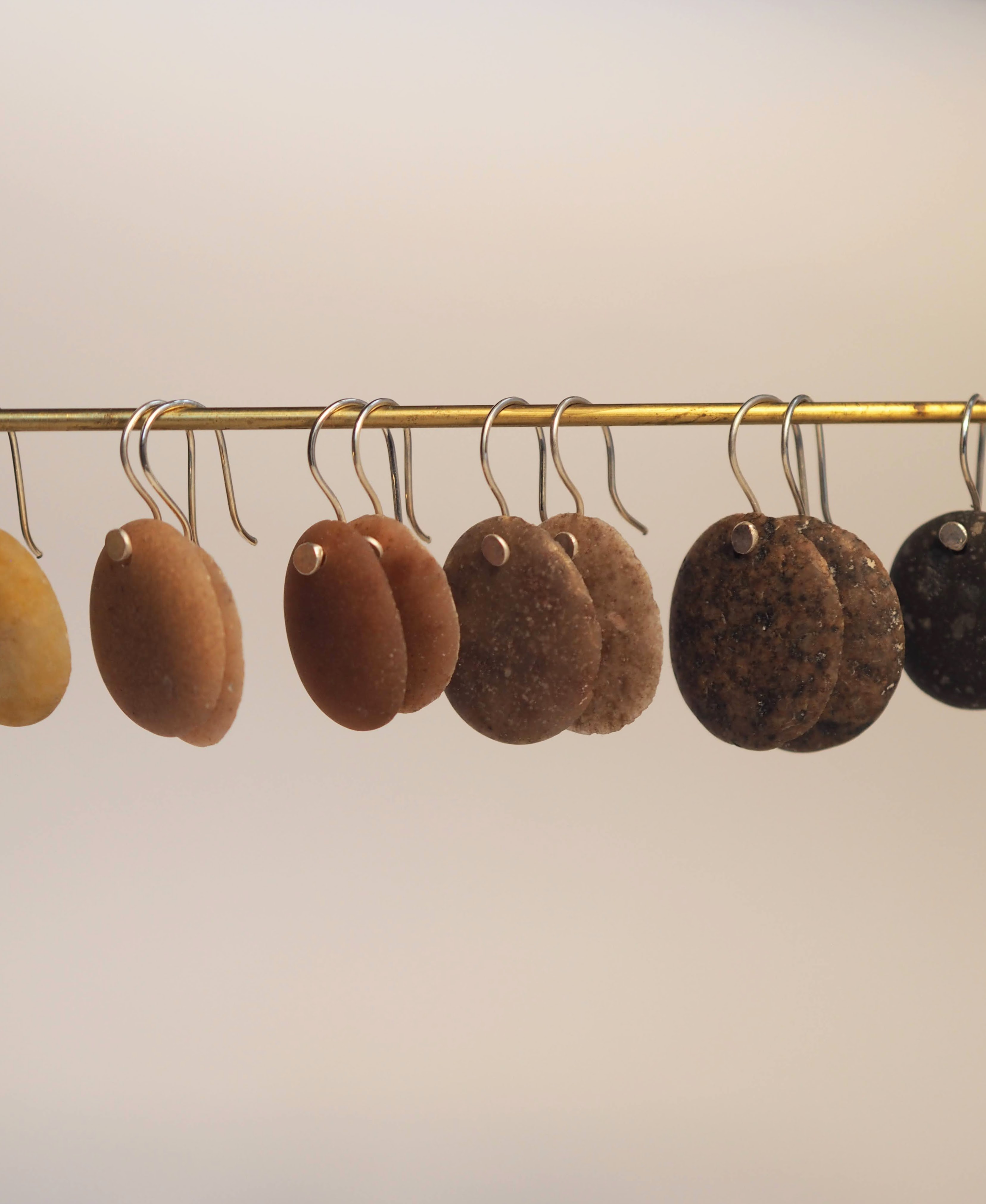 Lunan Bay Pebble Earrings